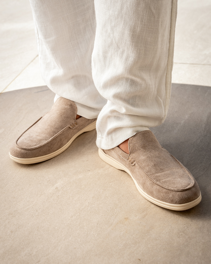 Capri – Mocasín Premium de Ante (Suela Confort)