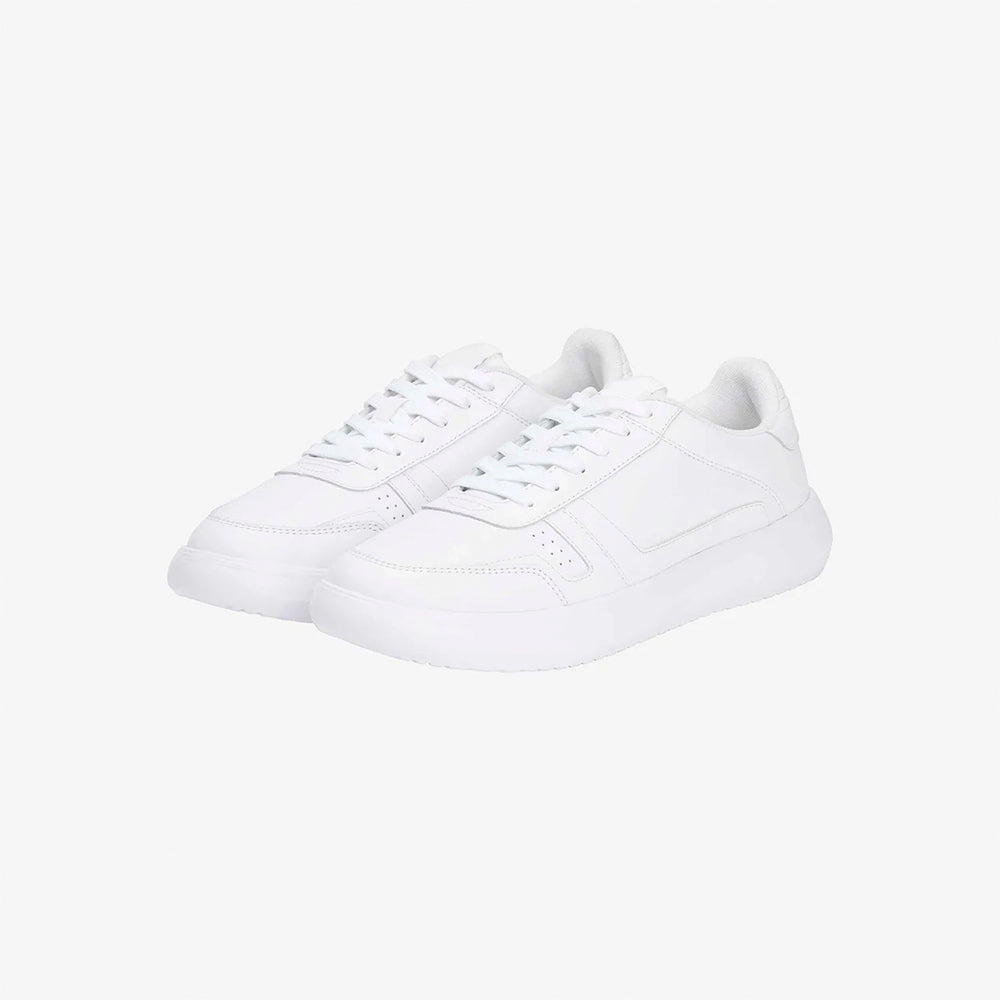 Zapatillas Premium Blancas (Minimalismo Urbano)
